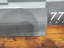 Накладка двери передней правой Volkswagen Tiguan 2 16-нв Б/У Оригинал 5NA854940P