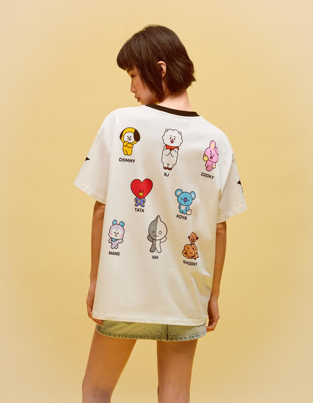 BERSHKA Футболка оверсайз с принтом BT21, белый
