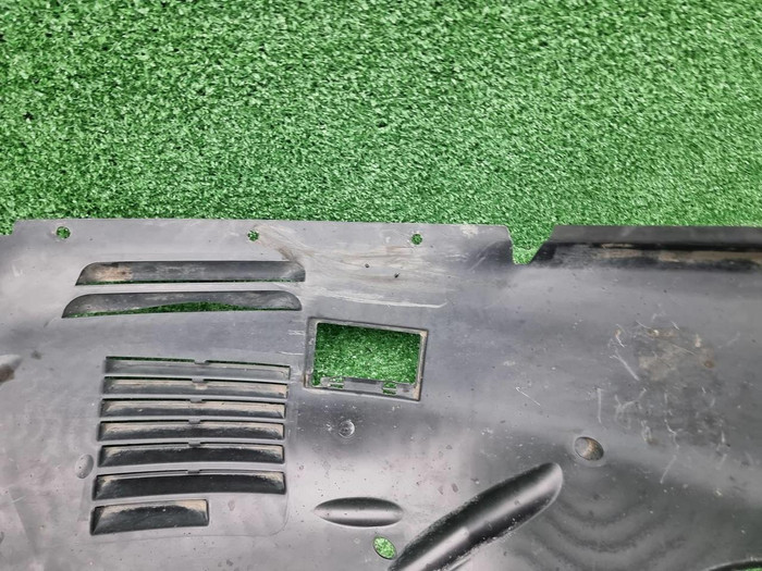 Подкрылок передний левый Mercedes GLE V167 (18-24)