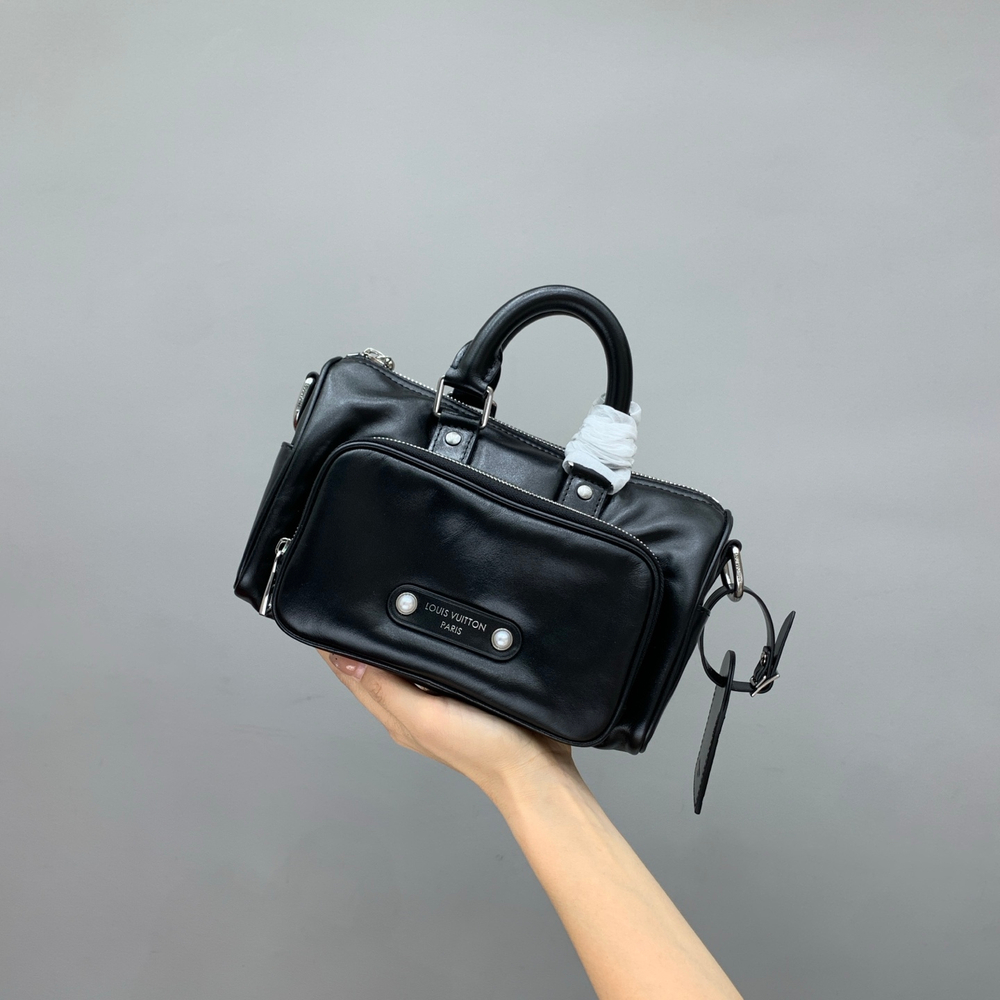 Louis Vuitton Keepall Cargo Bandouliere 25