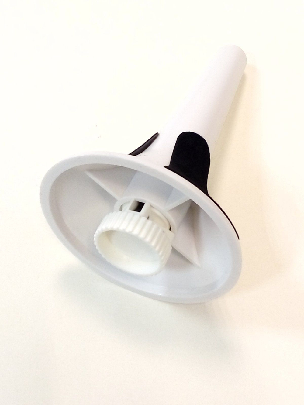 Подставка для трубы белая