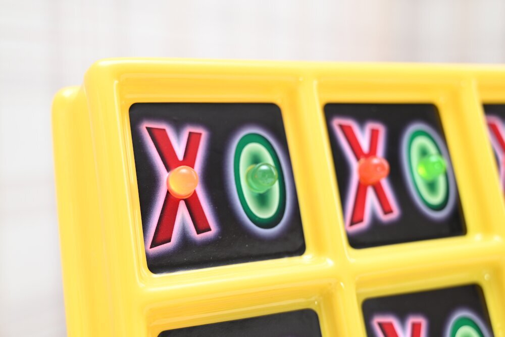 Игра Крестики-нолики электронная