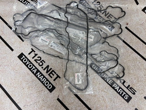 Прокладка клапанной крышки TOYOTA 1121330021