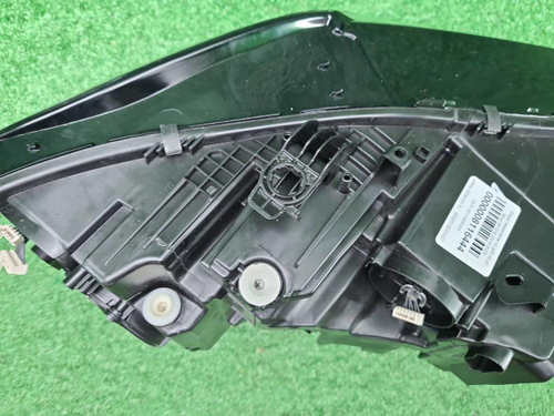 Фара левая BMW X5 G05 (2018-2023) Laser