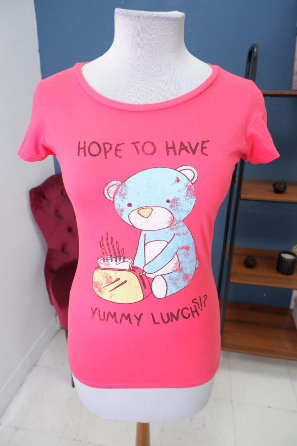 Футболка Твое красная 44 размер