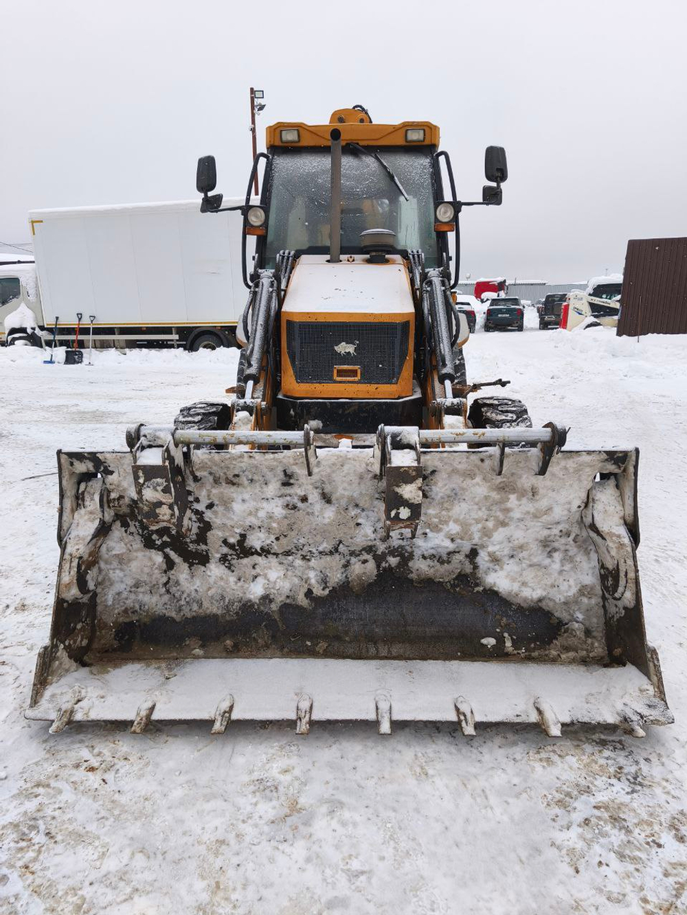 Bull HD-100 Экскаватор-погрузчик HD-100 (Дизельный, 4,4 л, 101 л.с., АТ)