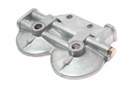 Крышка ФТОТ а/м КАМАЗ в сборе с клапаном