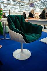 Стул Hush с бирюзовой обивкой