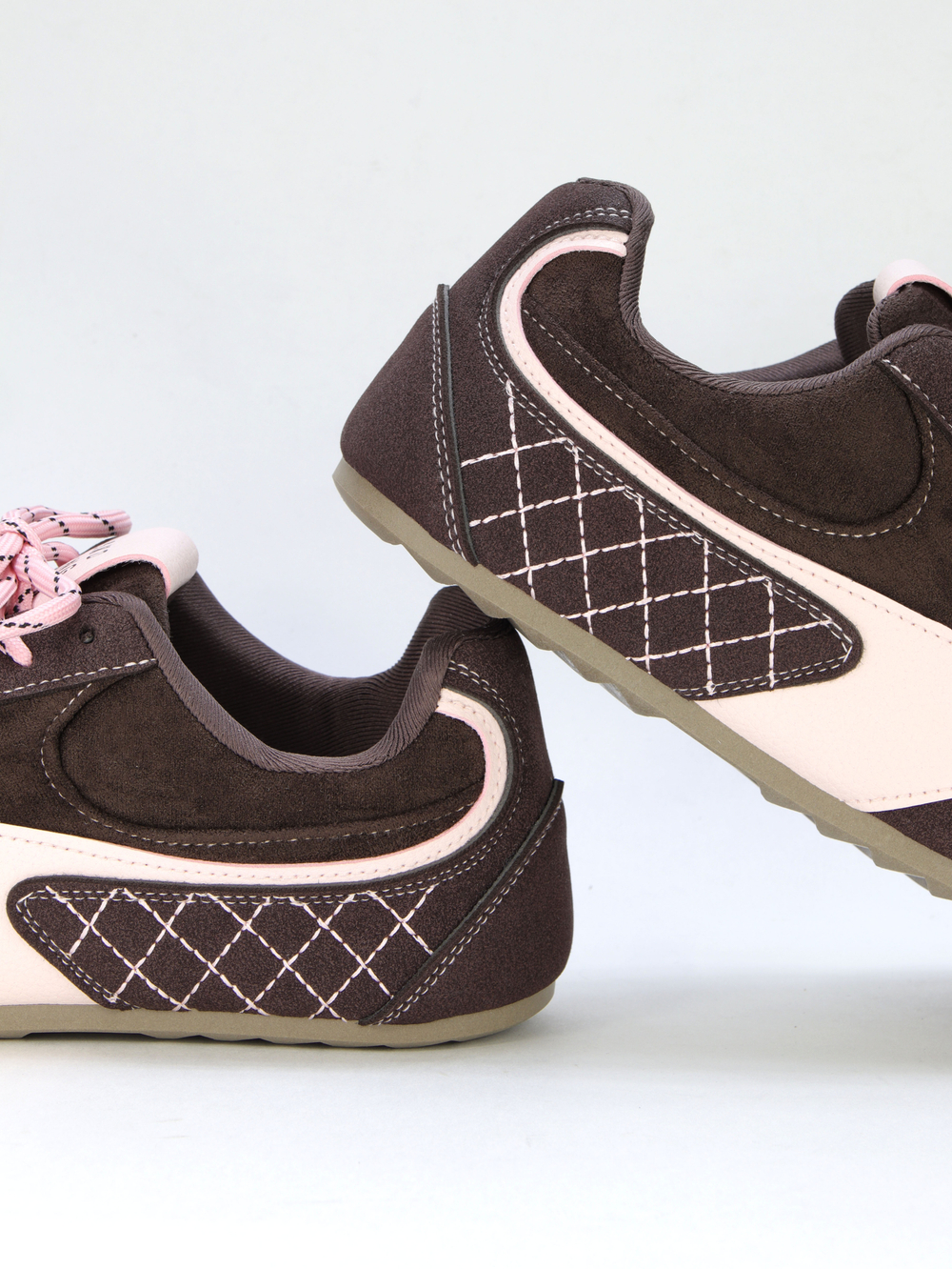 Кроссовки женские CK074-2R