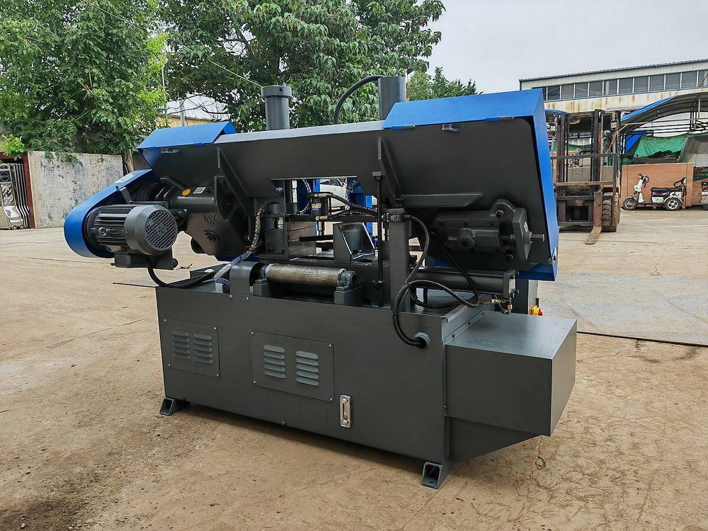 Ленточнопильный станок для резки металла под углом 90° MetalTec BS 300 CH