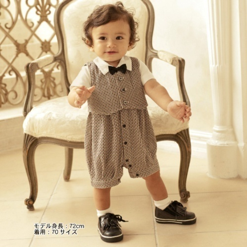 Комплект детский из рубашки с комбинезоном и желетки