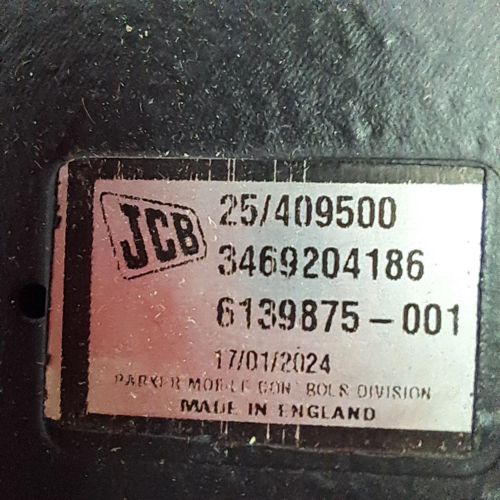 Распределитель задний | 25/409500 | JCB
