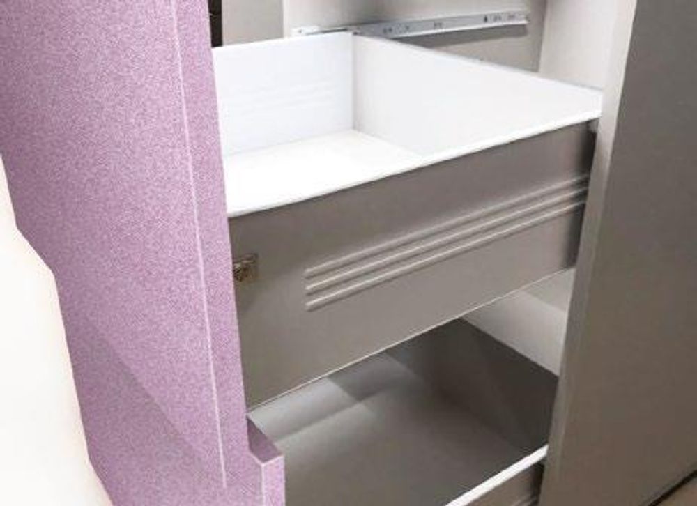 Модульный кухонный гарнитур «Олива» 2800 (сирень металлик/белый металлик), ЛДСП, ДСВ Мебель