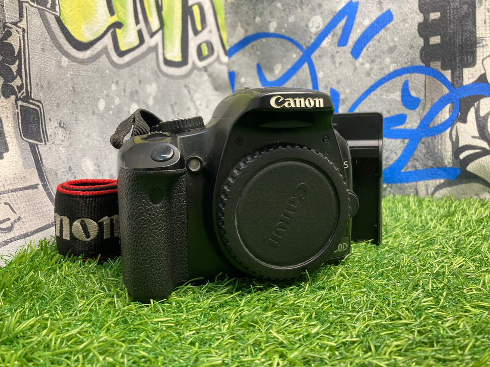 Canon EOS 450D 18.200 кадров