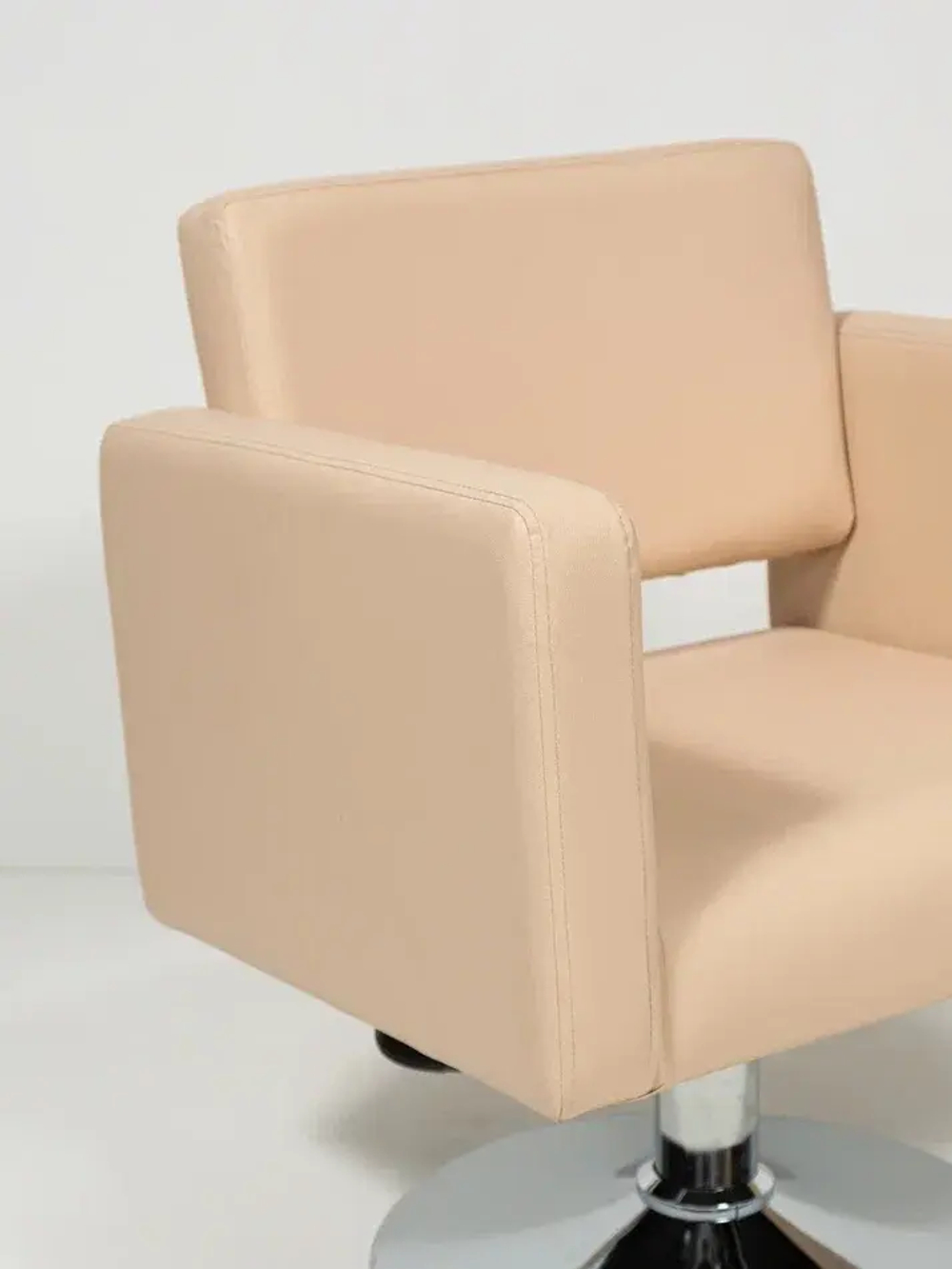 Кресло парикмахера Квадрат разборное