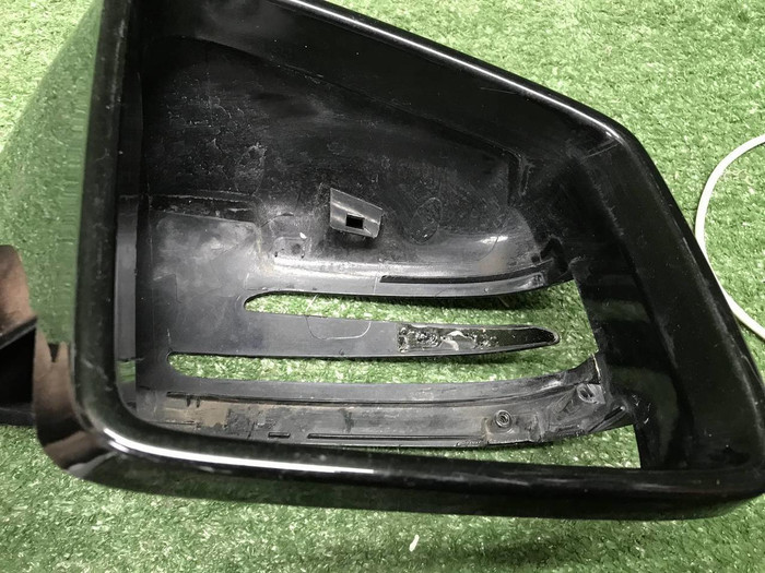 Крышка зеркала правая Mercedes M GLE W166 (11-18)
