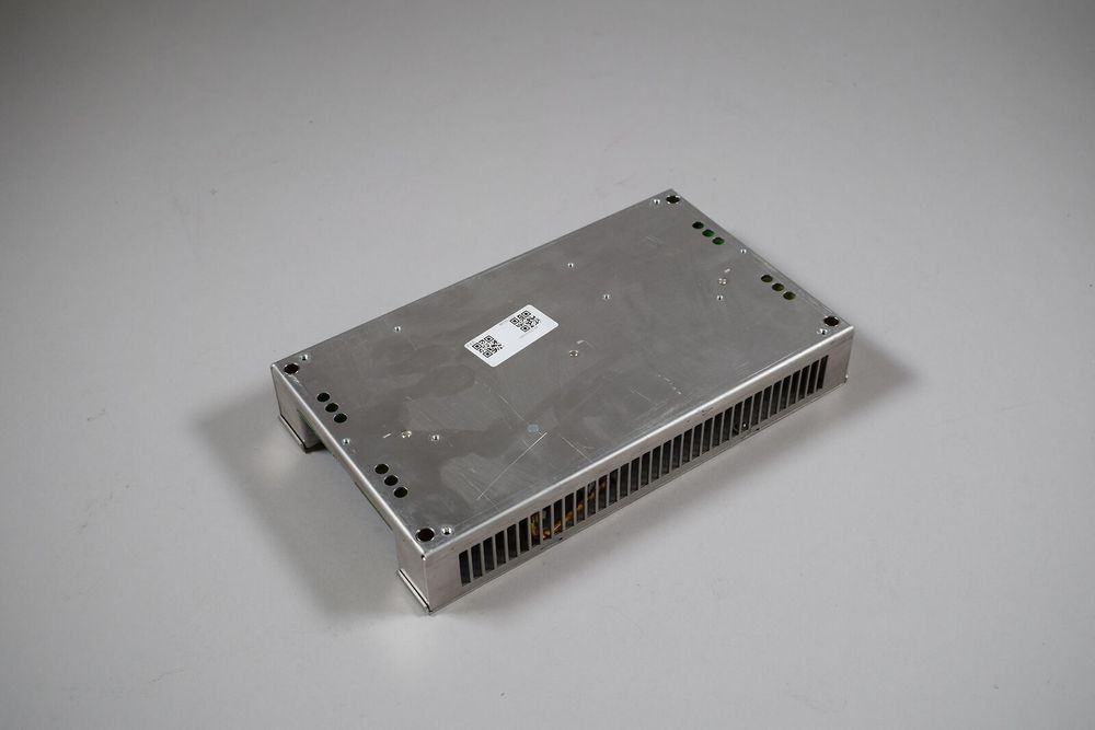 Инвертор переменного тока SEW EURODRIVE EF030-503