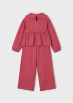 пуловер с брюками