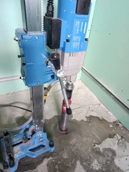 Установка алмазного бурения Heden DMC-230