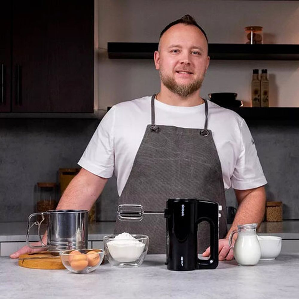 Миксер TIMBERK T-HM40S50, 700 Вт, 5 скоростей, 2 венчика, 2 крюка для теста, контейнер, черный