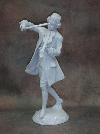 Статуэтка. Фарфор. Скрипач. Rudolstadt. Германия