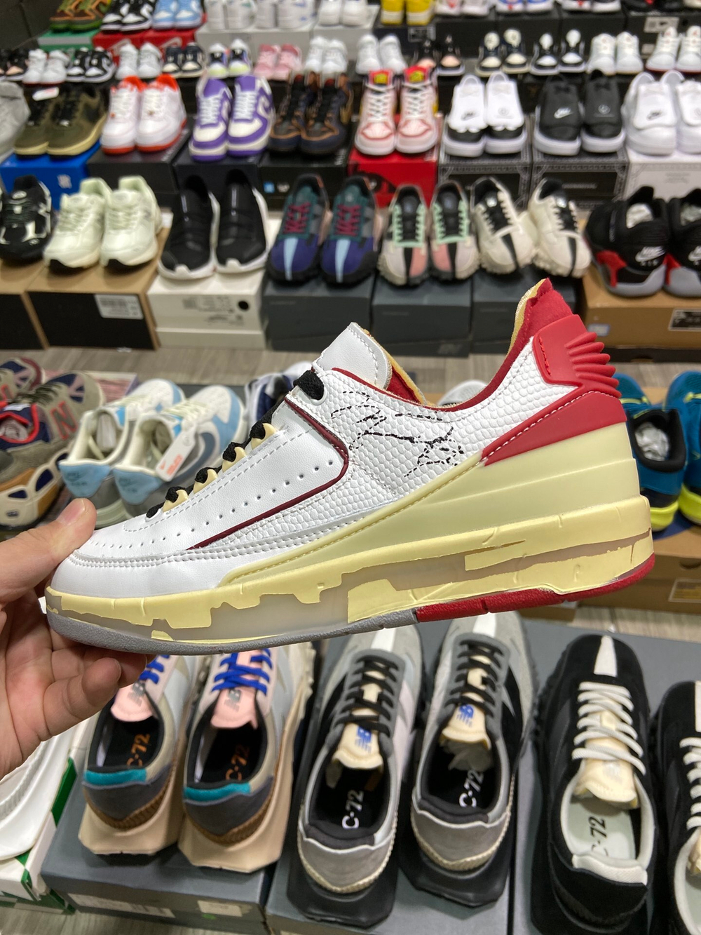 Купить Air Jordan 2 Off-White