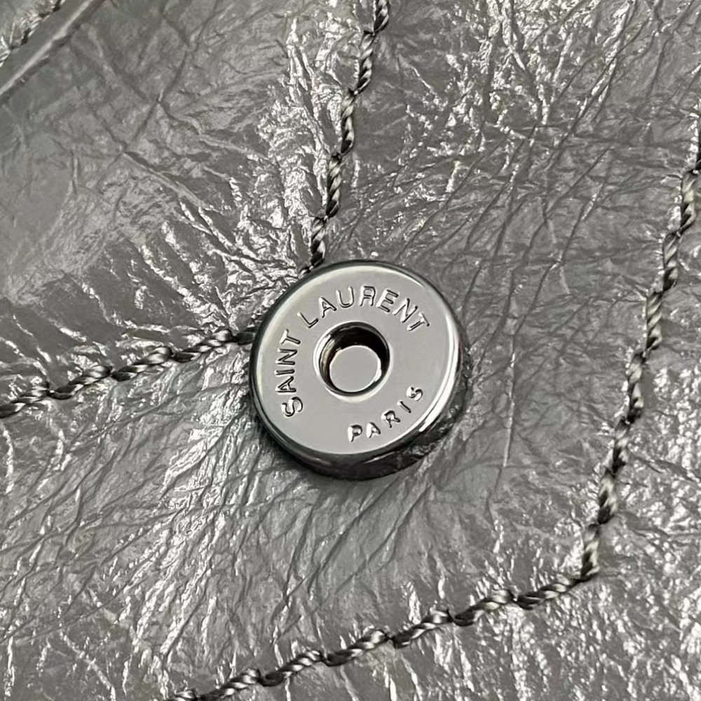 Saint Laurent Niki 21 cm