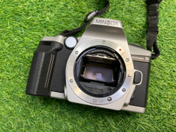 Minolta Dynax 5 kit 28-100mm 3.5-5.6