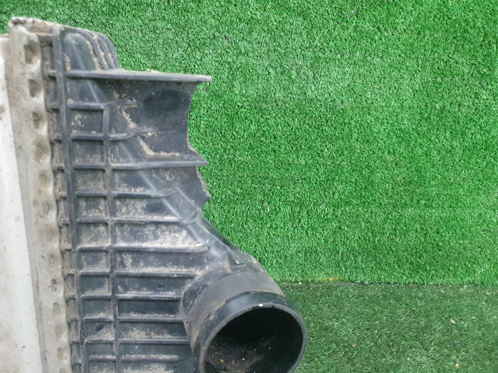 Интеркулер Range Rover Sport 2 (2013-2022)