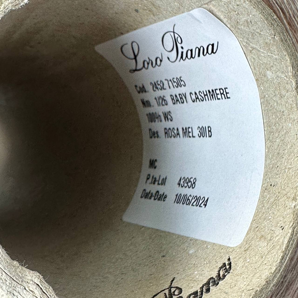 BABY CASHMERE - Loro Piana; 100% baby кашемир; 2600м/100гр (1/26); col. ROSA MEL 301B, цвет: пыльно розовый меланж; S721