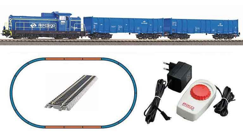 Стартовый набор "Тепловоз SM42 + 2 полувагона PKP Cargo" VI, рельсы на подложке