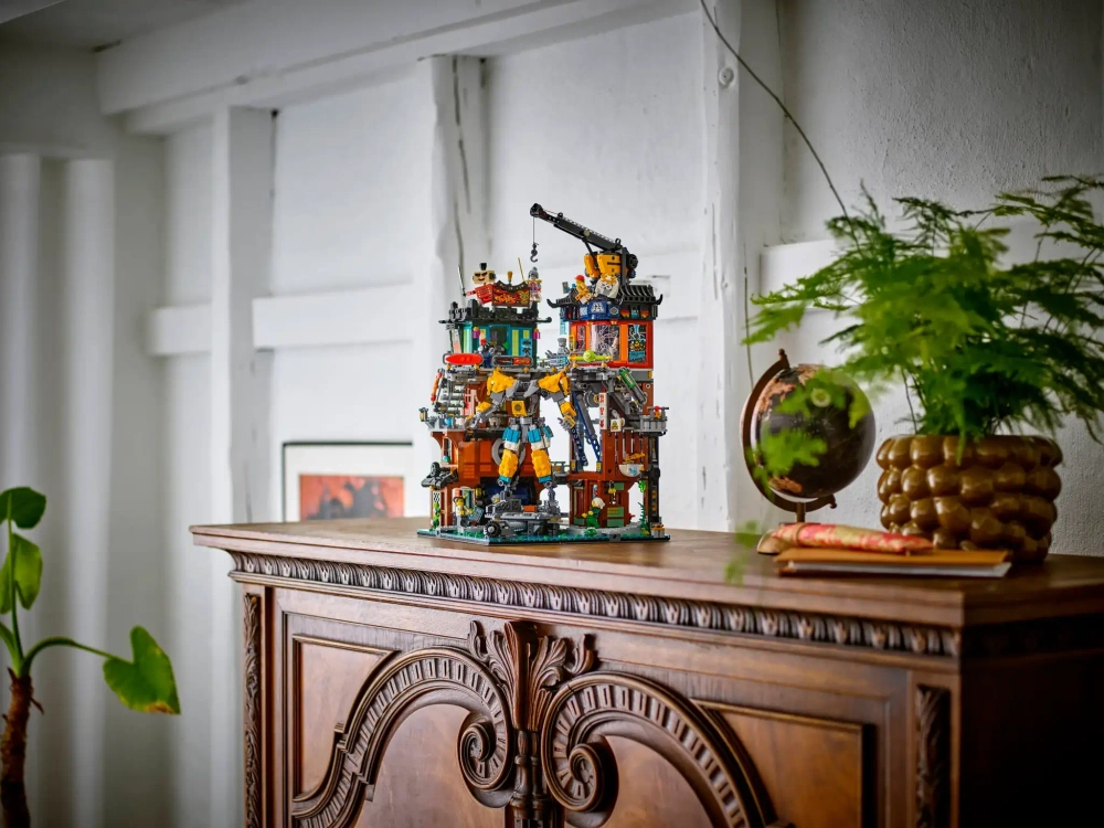 Конструктор LEGO Ninjago 71837 Городские мастерские NINJAGO