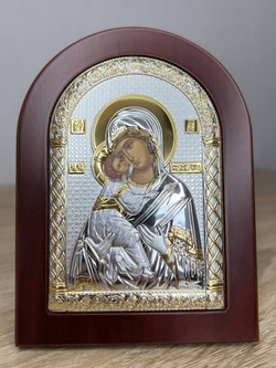 Владимирская БМ, икона арочная, красное дерево 105х140