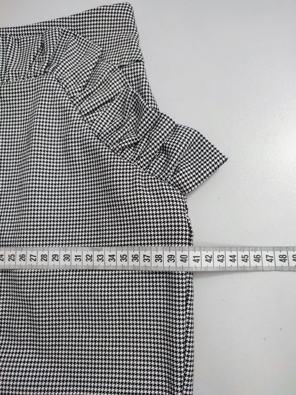 Юбка H&M оригинальная 38 размер