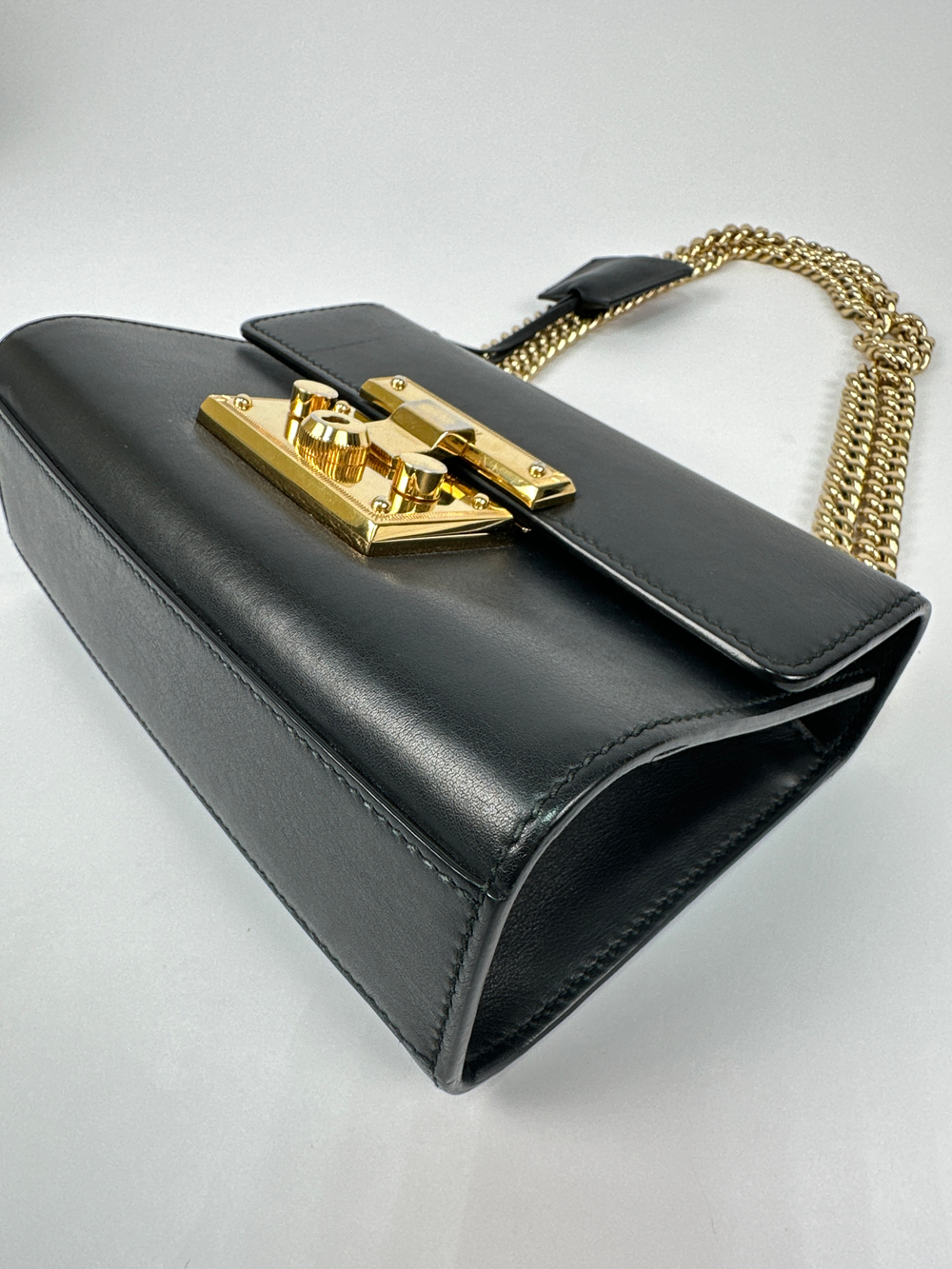 Сумка Gucci Black Leather Small Padlock