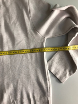 Кардиган базового цвета, визуально на 48/50 размер