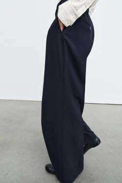 ZARA ШИРОКИЕ БРЮКИ С ЗАЩИПАМИ — ZW COLLECTION, МОРСКОЙ ТЕМНО-СИНИЙ