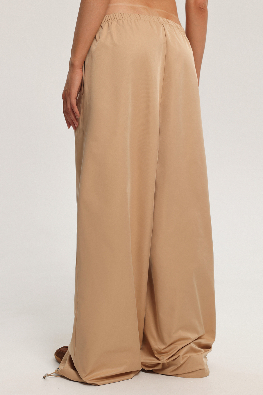 Брюки из плащёвки на кулиске