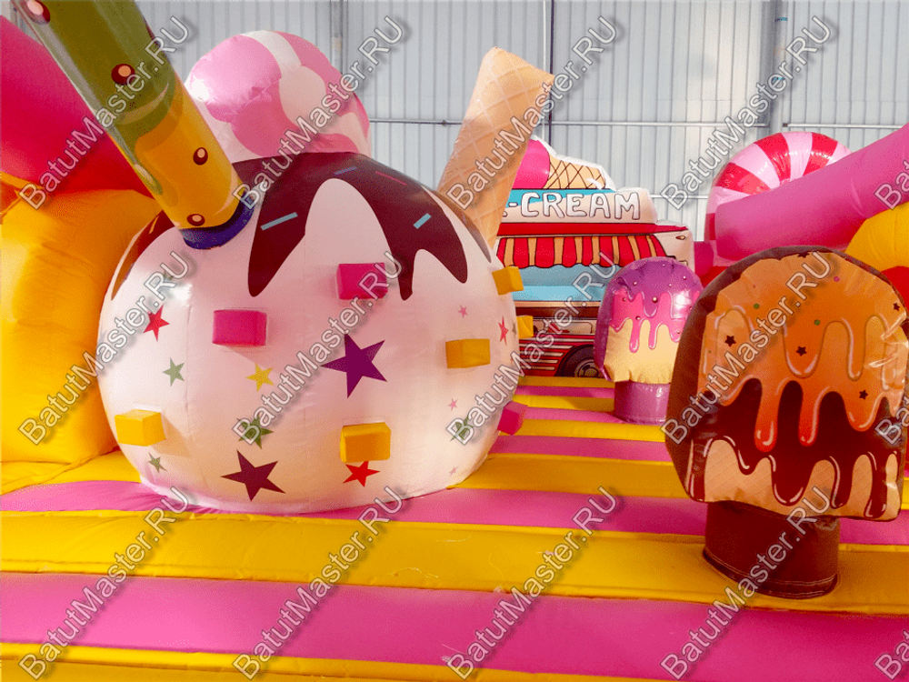 Коммерческий надувной батут "Мороженое розовое" 6*4*2,8 м