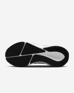 Женские кроссовки Nike VOMERO 17