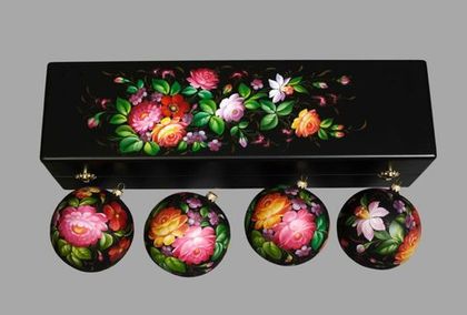 Zhostovo Christmas balls in wooden box - set of 4 balls SET04D-667785815