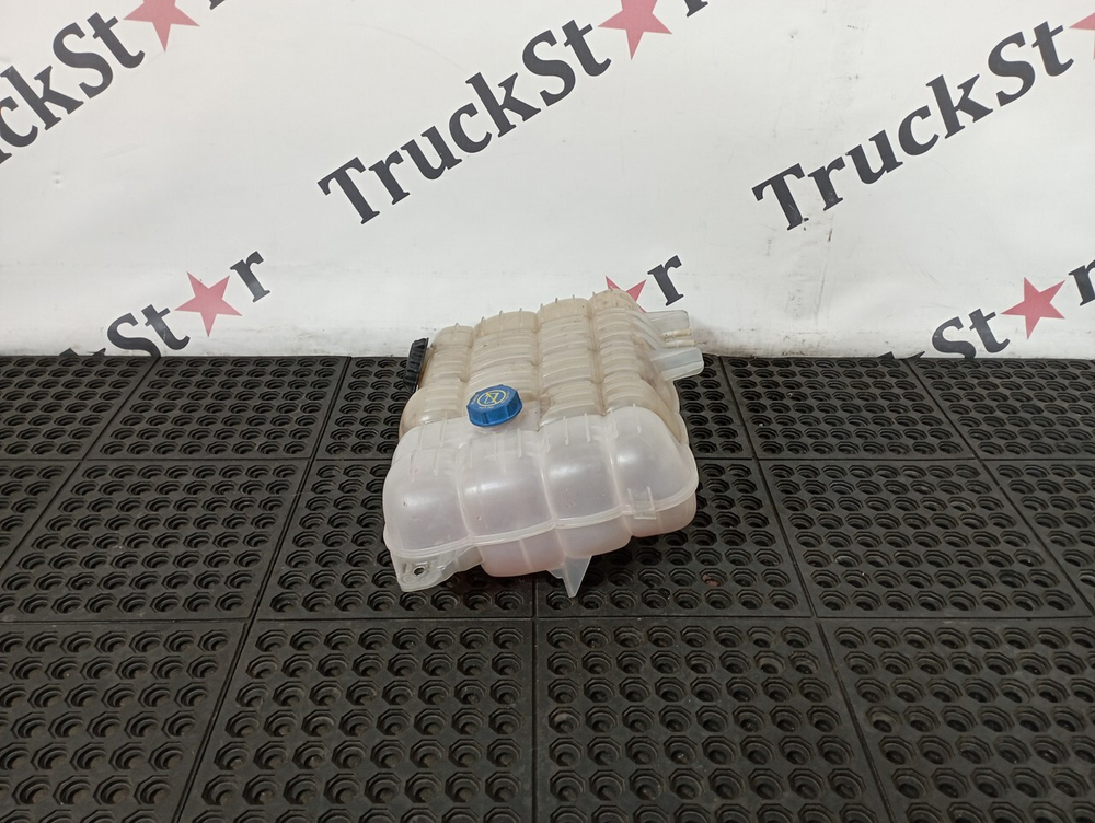 Бачок расширительный 2017г.