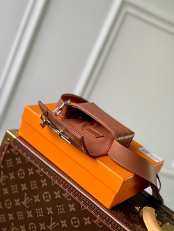 Louis Vuitton Micro Steamer Wallet