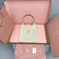 Miu Miu Ivy Bag 40 cm