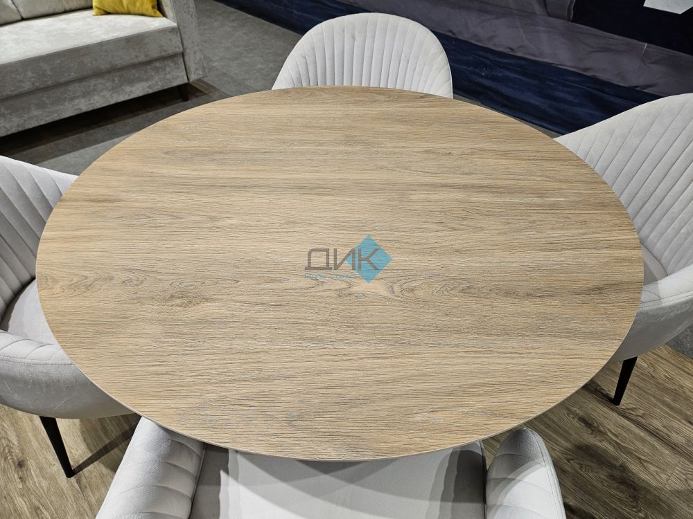 Стол DikLine AKR120 опоры чёрные