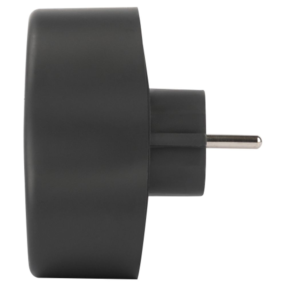 Разветвитель электрический ЭРА SPx-2e-B на 2 розетки с заземлением 16А черный | Тройники