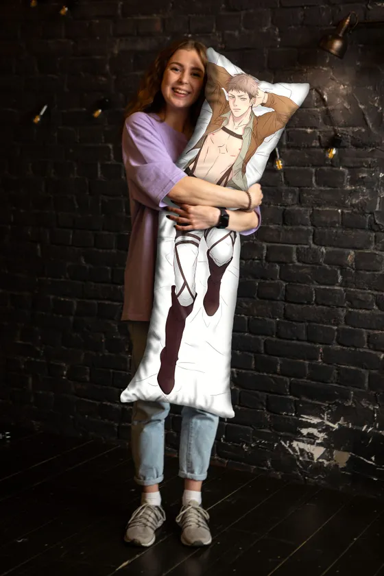 Дакимакура Жан Кирштайн №2