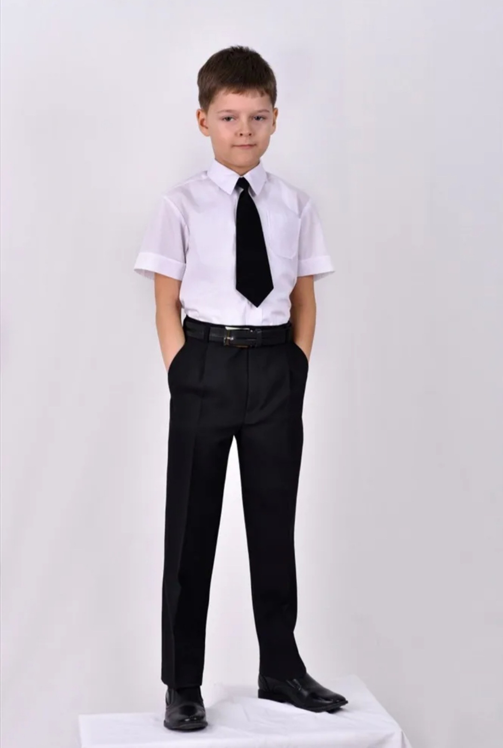 Брюки мальчиковые для мальчика школьные черные классические классика костюмные офисные строгие деловые прямые