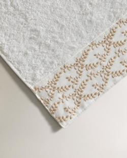 ZARA HOME БАННОЕ ПОЛОТЕНЦЕ С КОНТРАСТНЫМ КРАЕМ, ЗОЛОТОЙ