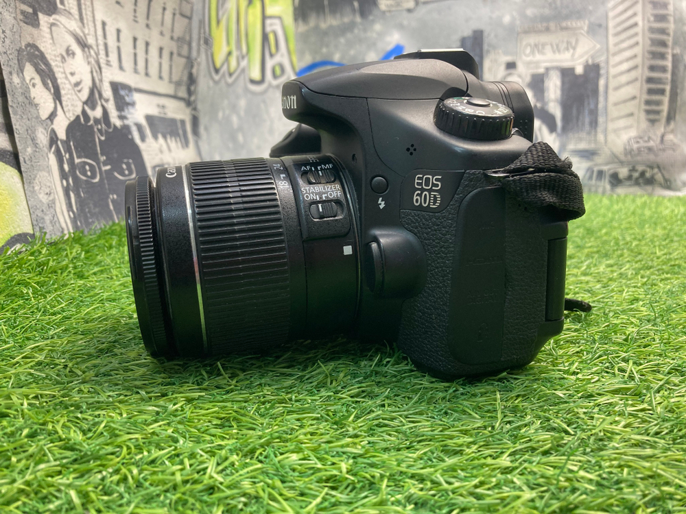 Canon 60D kit 18-55mm IS II 44.000 кадров
